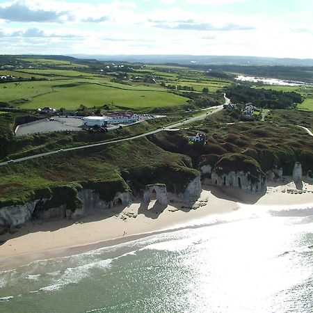 Royal Court Hotel Portrush Εξωτερικό φωτογραφία