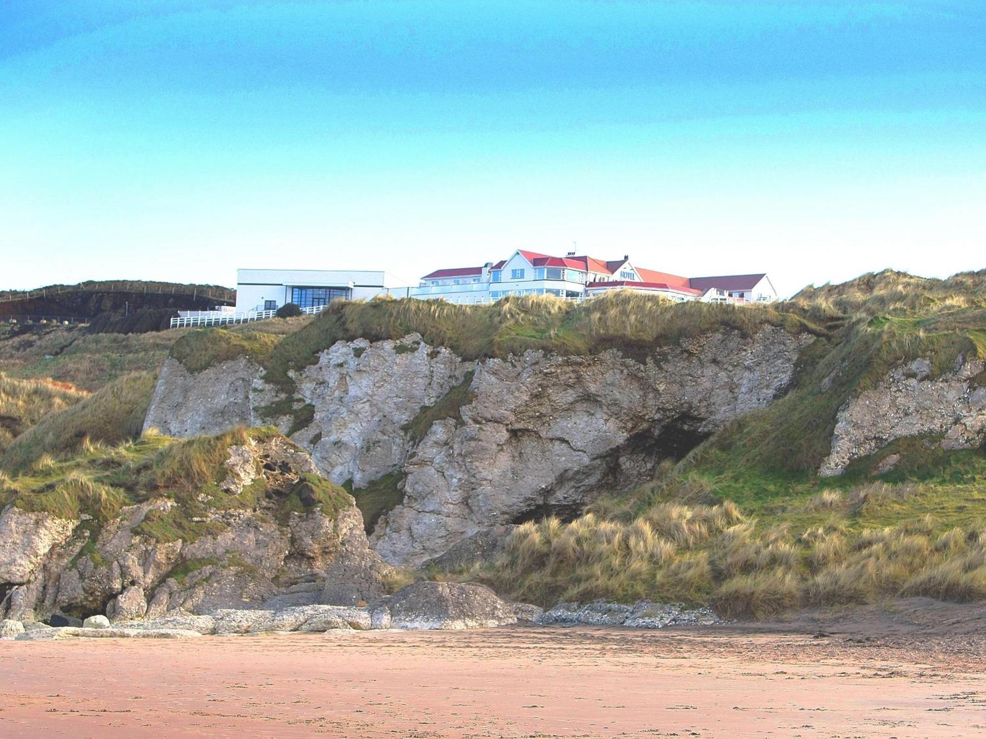 Royal Court Hotel Portrush Εξωτερικό φωτογραφία