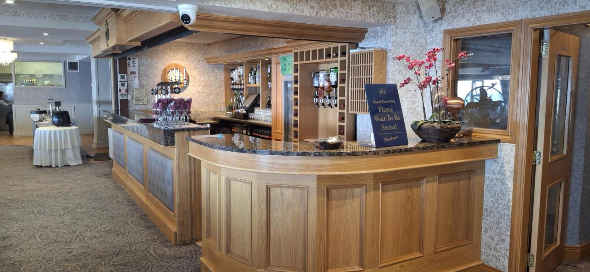 Royal Court Hotel Portrush Εξωτερικό φωτογραφία