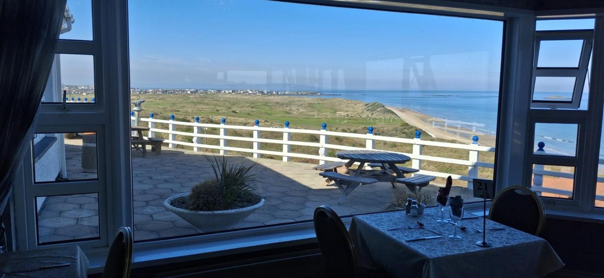 Royal Court Hotel Portrush Εξωτερικό φωτογραφία